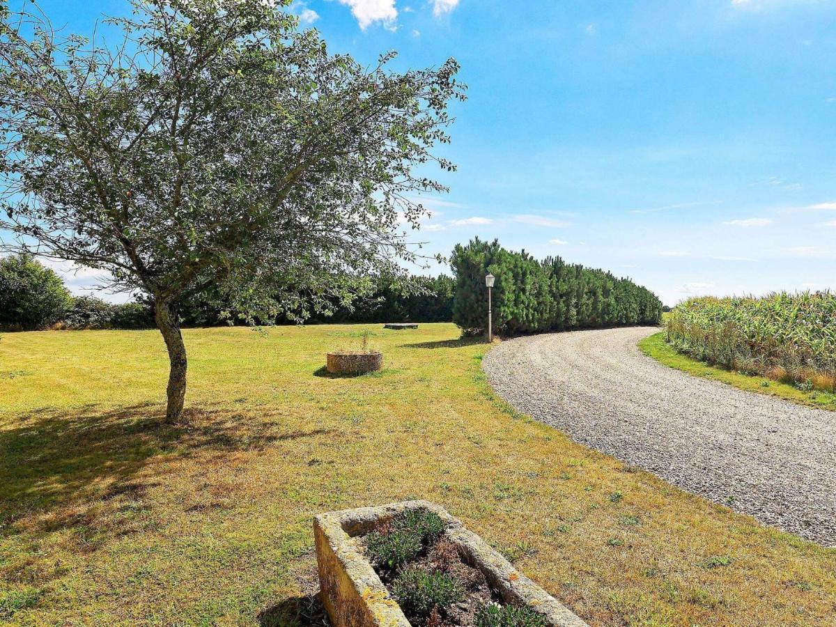 6 Person Holiday Home In Fåborg Eksteriør bilde